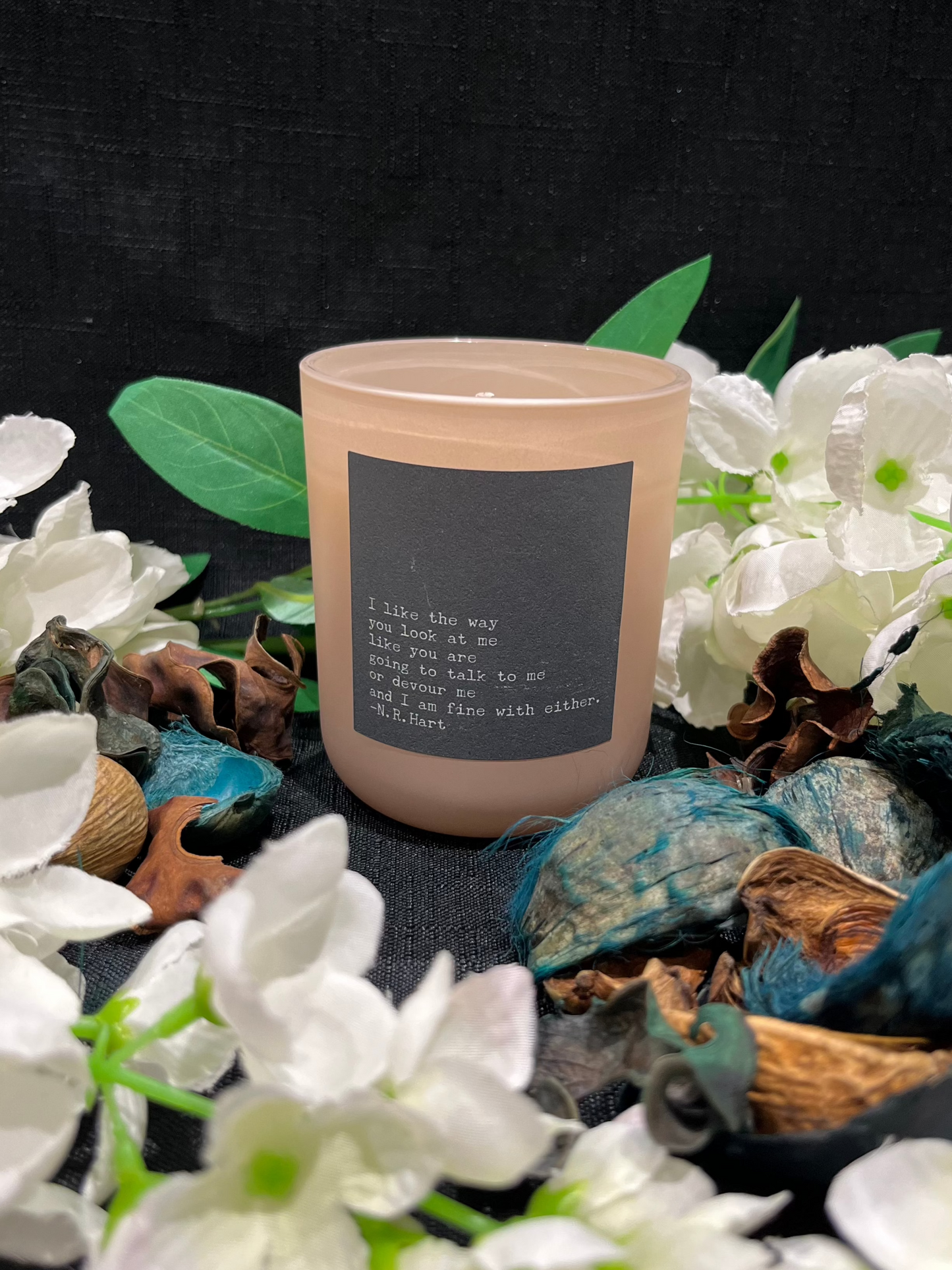 Seductive Quote Candles: "I like the way you look at me" 20cl